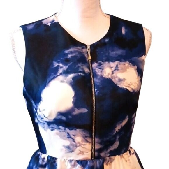 Kate Spade‎ Joss Fit & Flare Cocktail Dress in Blue Dusk Cloud Fabric, Size 6 - Picture 6 of 13